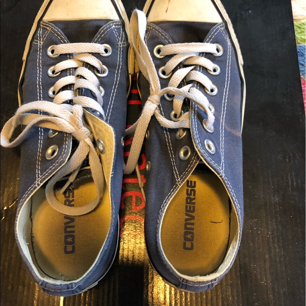 Navy converse